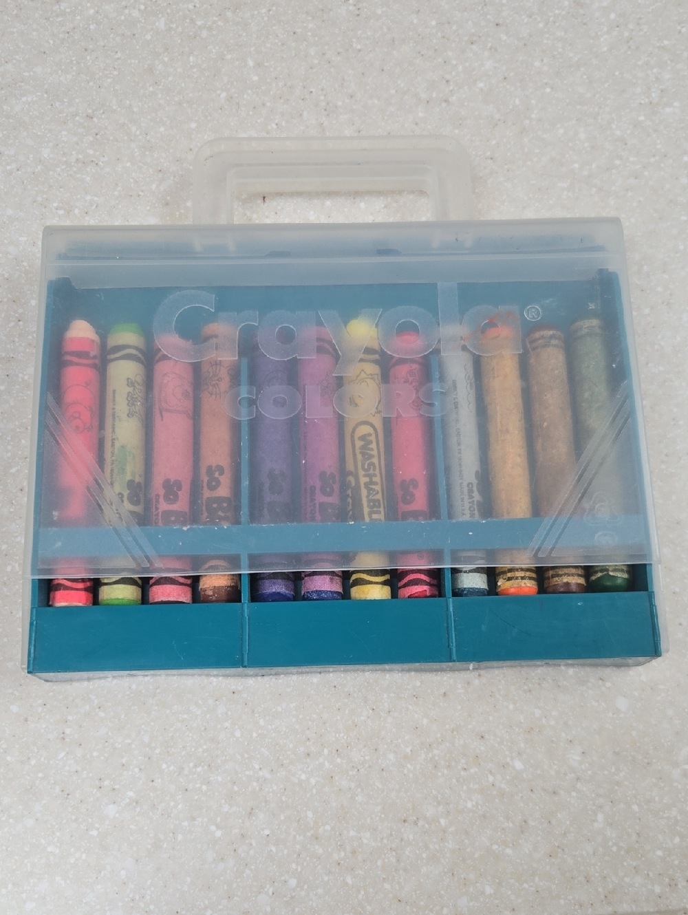Crayola Crayon Set - Pink, Purple, Yellow, Green, Blue, Brown